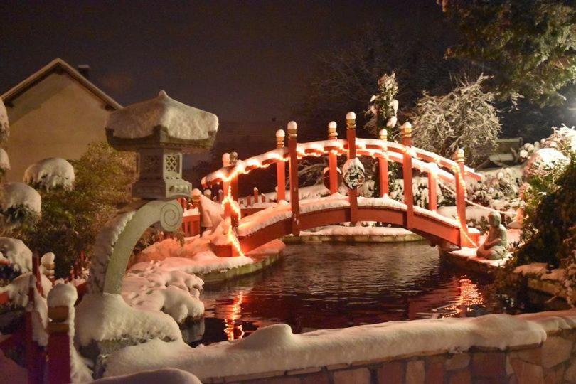 Gite Au Printemps Japonais, Petit Train De La Mure, Parc Des Ecrins Pierre-Chatel エクステリア 写真